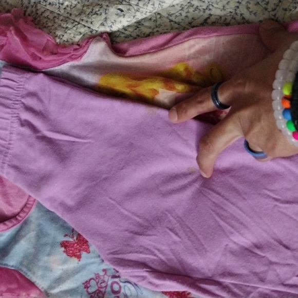 Nightgown and leggings - Picture 8 of 9